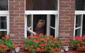 #1 Window Cleaning Services Sydney & Free How To DIY Guide 12 Window Cleaning Tips for Apartment Dwellers